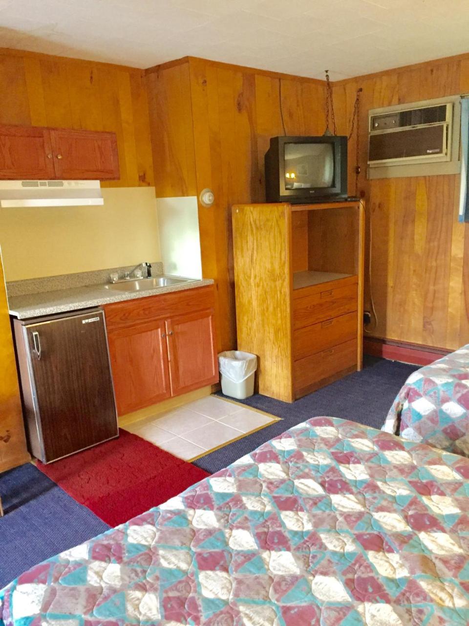 Travel Inn Westmoreland Buitenkant foto